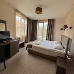 Family Hotel 3*